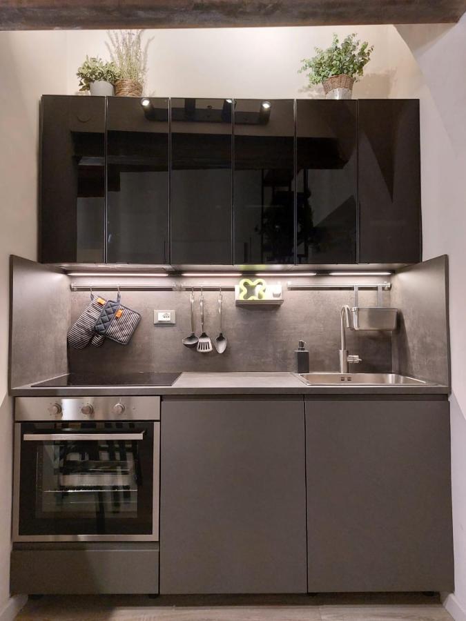 Appartamento Per 2 O 4 Persone - Torino Gran Madre Bagian luar foto